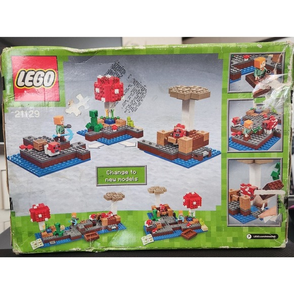 LEGO Minecraft The Mushroom Island - Picture 4 of 8